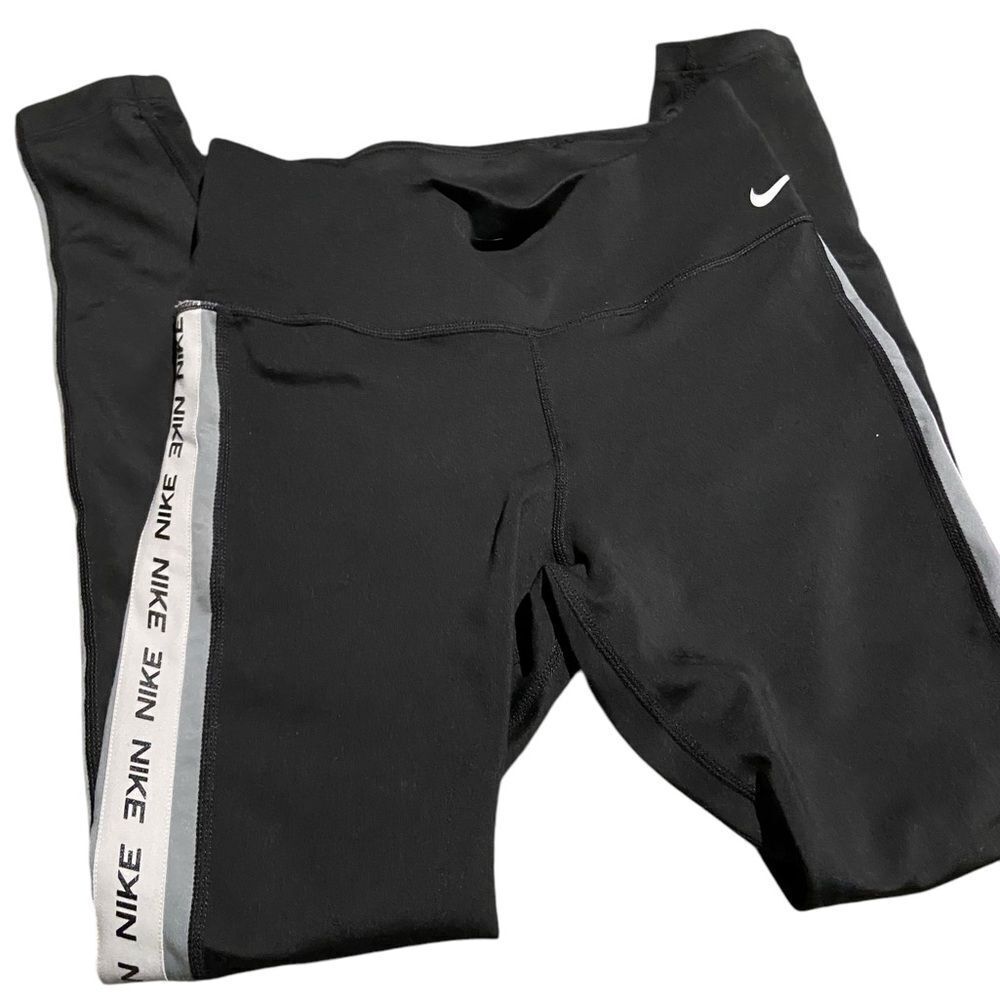 Nike size XS dri-fit workout pants see pics like new great deal